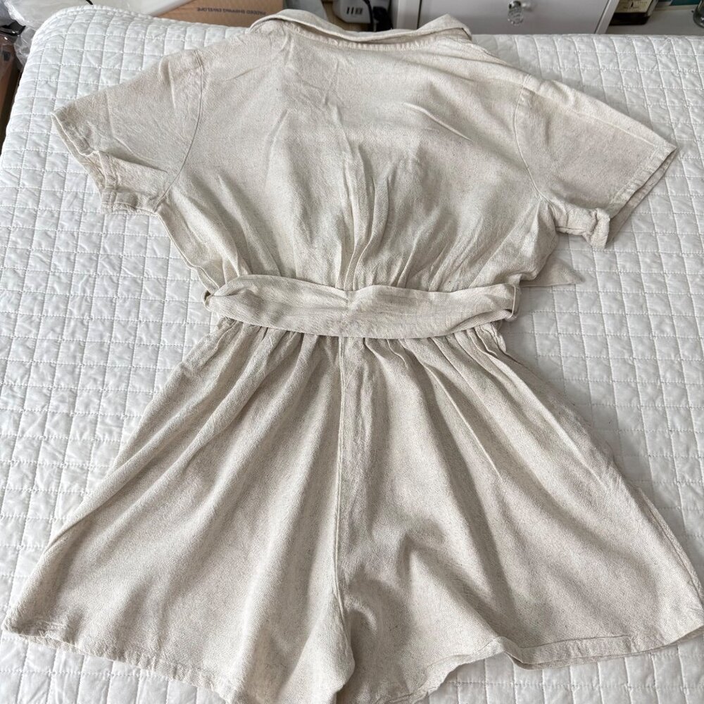 Louna Womens Beige Short Sleeve Romper With Belt, S, Viscose/Linen Blend Made In - Picture 3 of 14